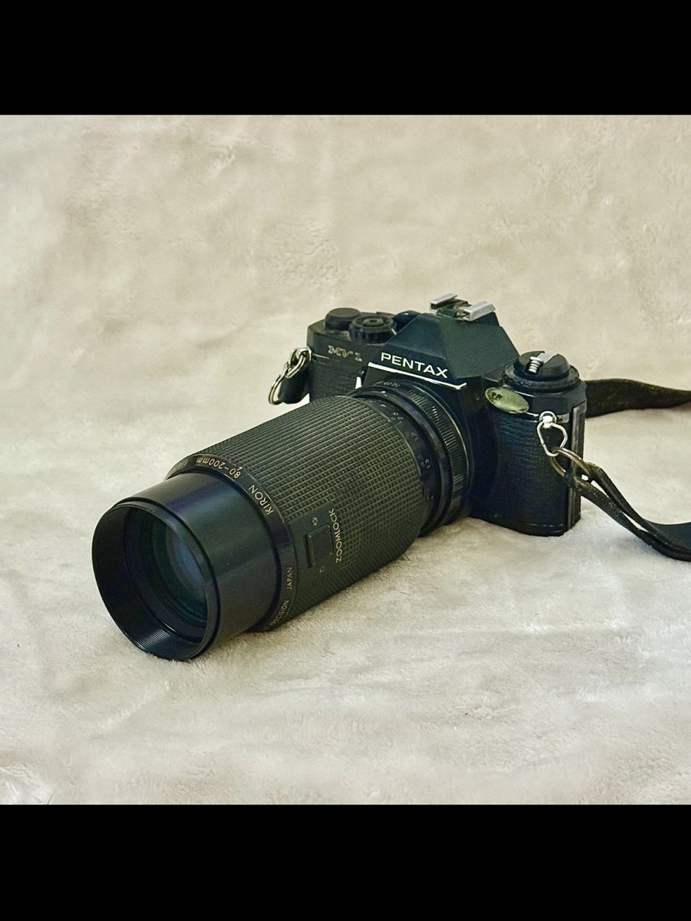 Pentax MV1 35mm SLR Film Camera Black SMC Kiron 80-200mm f 4.5 lens
